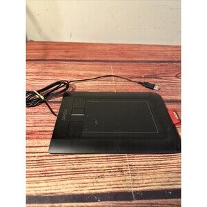 Wacom Bamboo CTH-460 Graphics Drawing Tablet No Pen